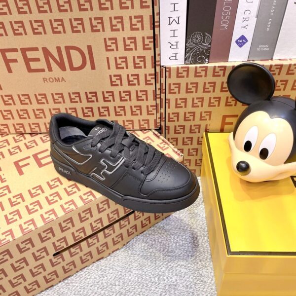 Fendi FD match Black