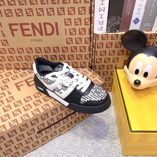 Fendi FD match BlackWhite Print