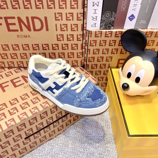 Fendi FD match Blue