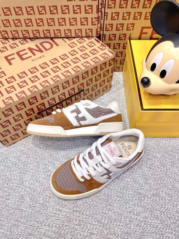 Fendi FD match Camel