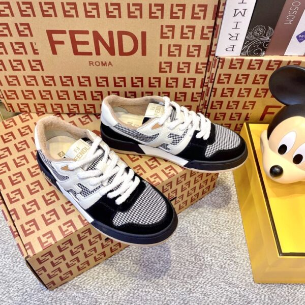 Fendi FD match Black and White Grid