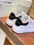 Alexander Mcqueen  Diamond White Black