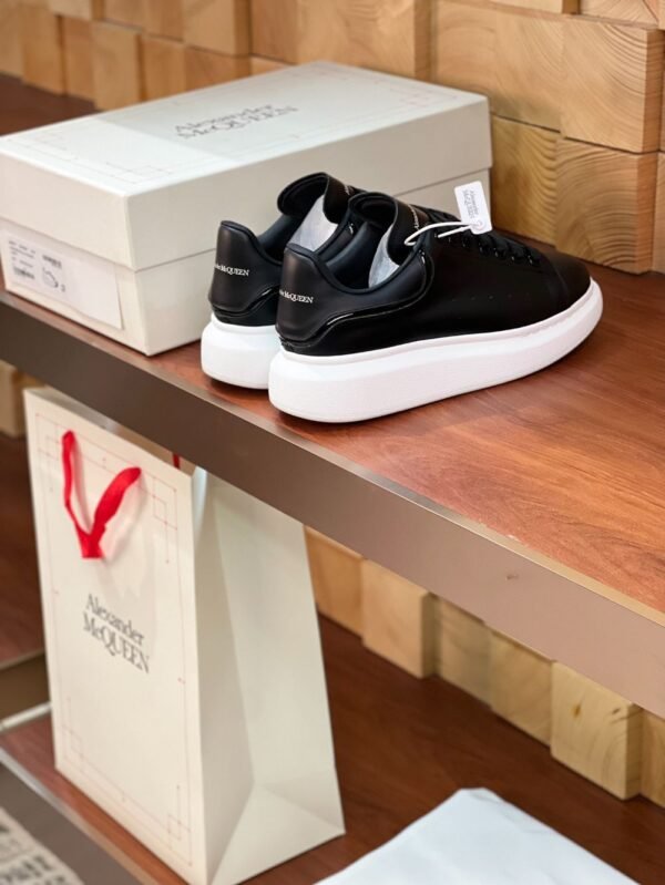 Alexander Mcqueen 24ss Black