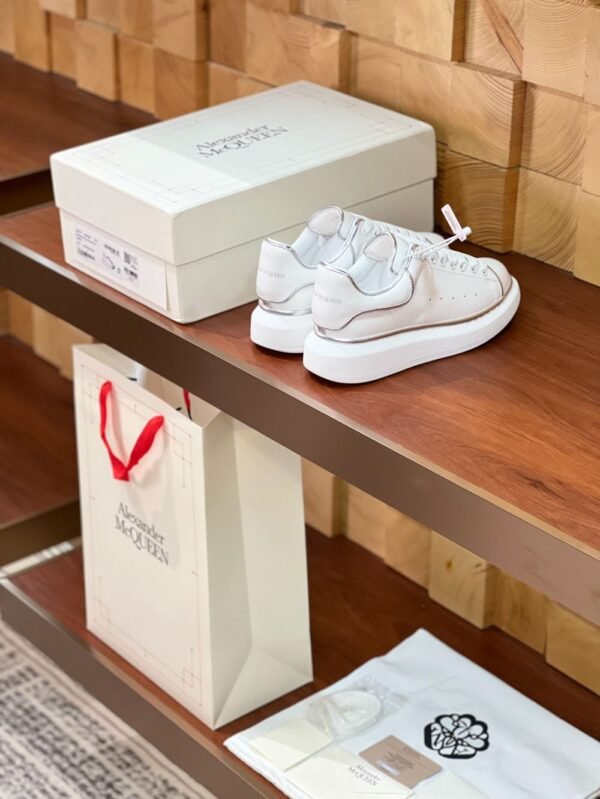 Alexander Mcqueen  24ss White Sliverstrip