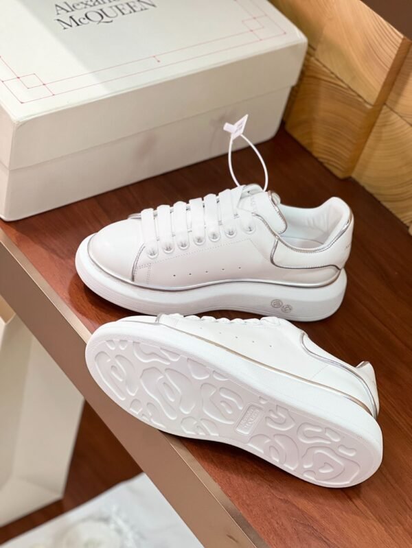 Alexander Mcqueen  24ss White Sliverstrip