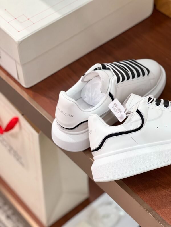 Alexander Mcqueen 24ss White Blackstrip