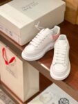 Alexander Mcqueen  24ss White and Pink