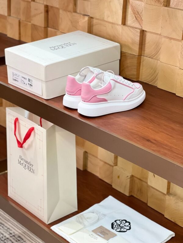 Alexander Mcqueen  24ss Pink and White