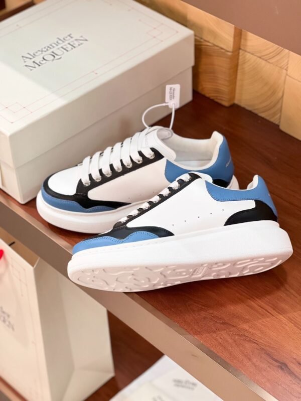Alexander Mcqueen  24ss White Black Blue