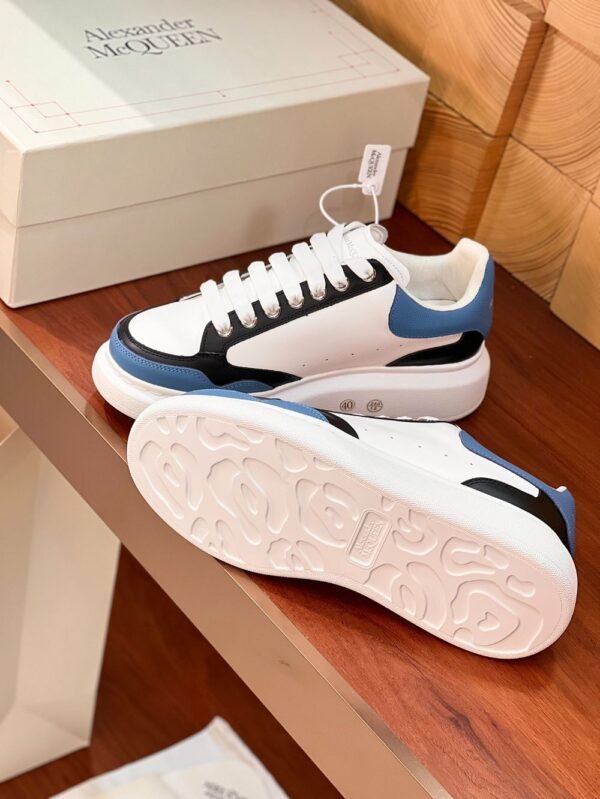 Alexander Mcqueen  24ss White Black Blue