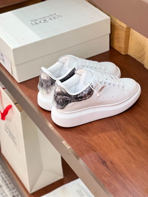Alexander Mcqueen 24ss White Leather sliver