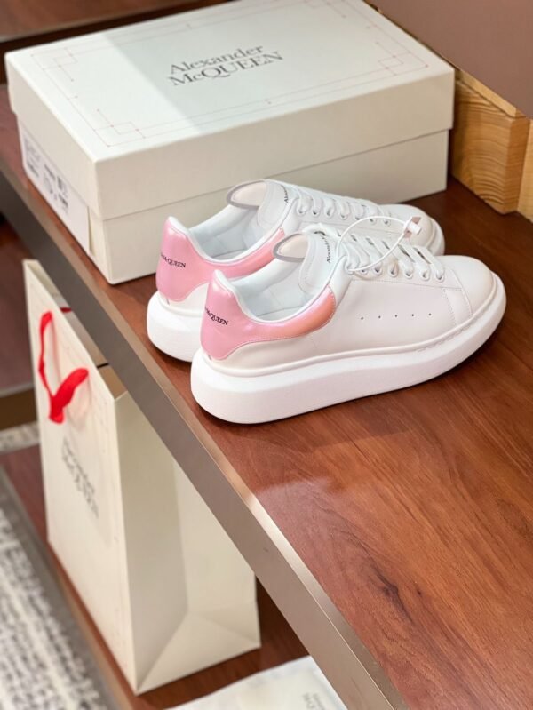 Alexander Mcqueen  White Leather Pink
