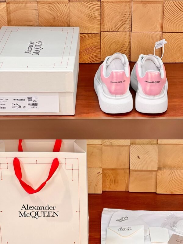 Alexander Mcqueen  White Leather Pink