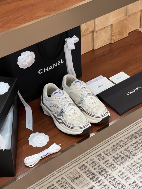 Chanel CC logo White
