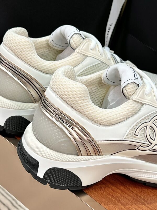 Chanel CC logo White