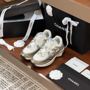 Chanel CC logo Gold White