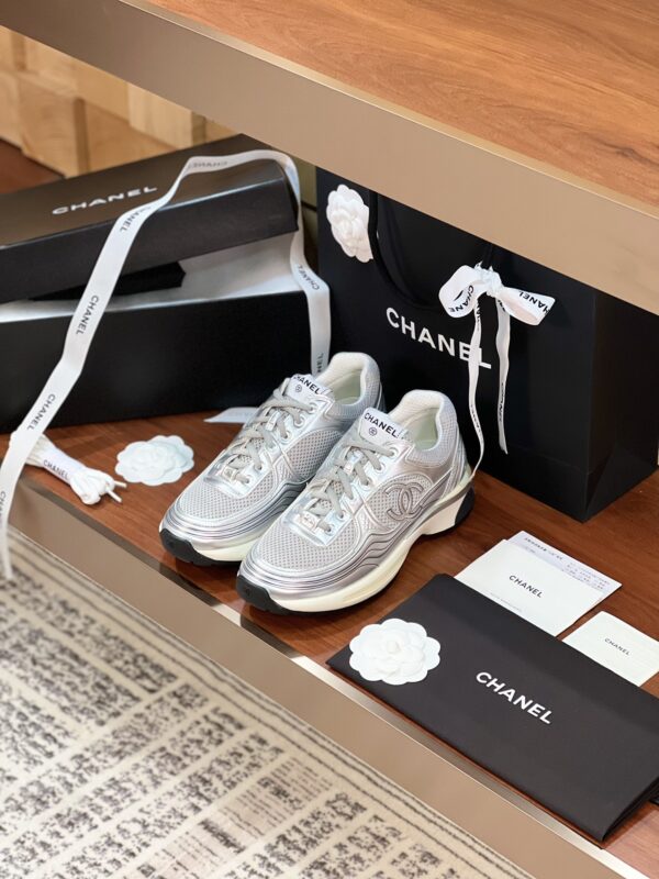 Chanel CC logo Silver Grey
