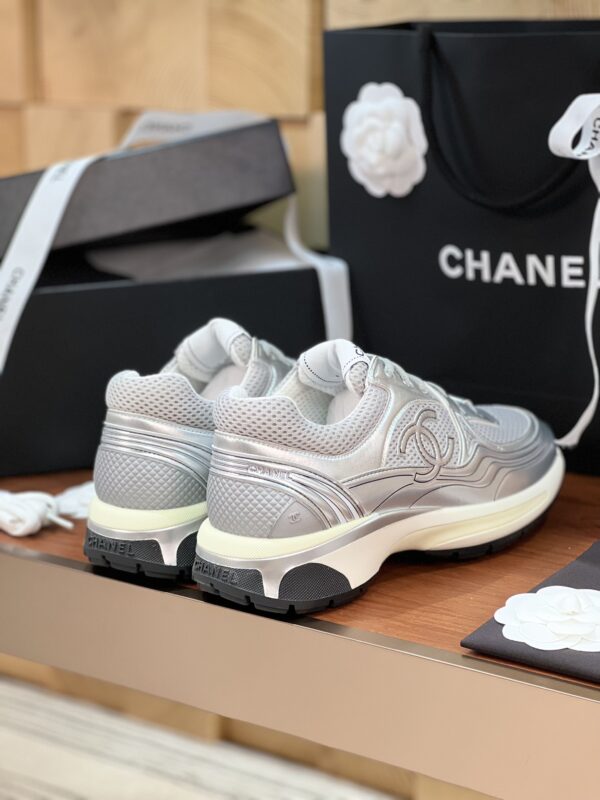 Chanel CC logo Silver Grey