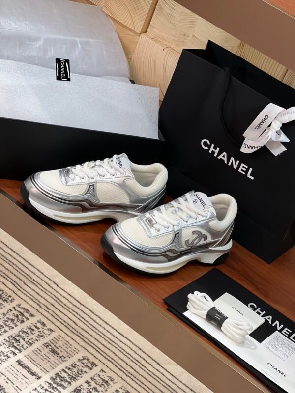 Chanel CC logo Silver White