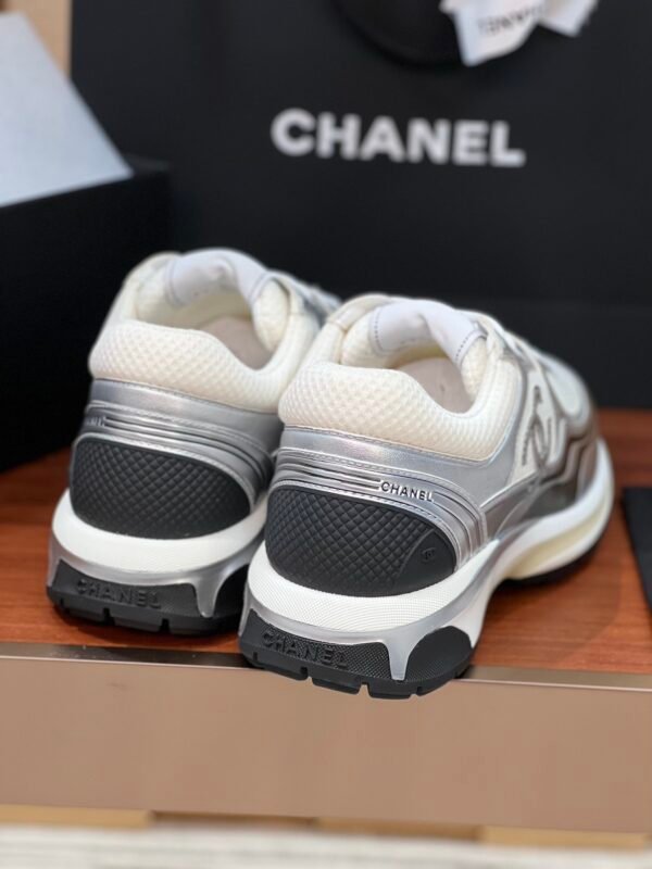 Chanel CC logo Silver White