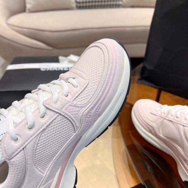Chanel CC logo Pink