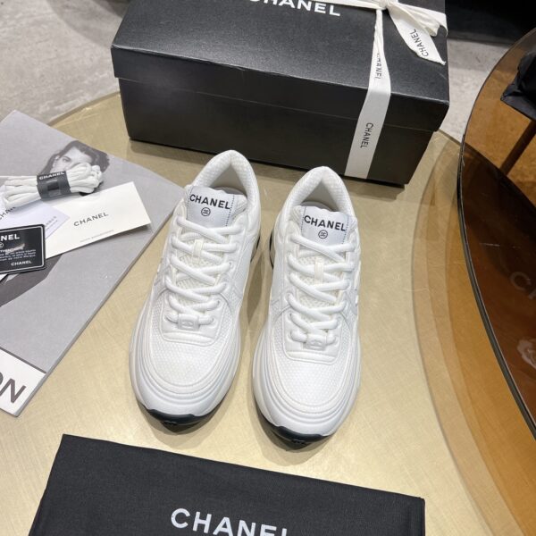 Chanel CC logo  White