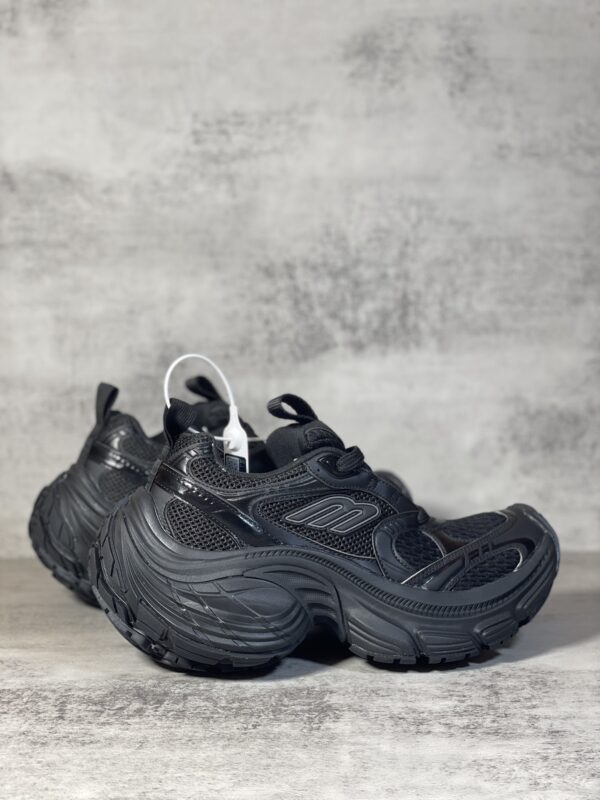 Balenciaga 10XL Black