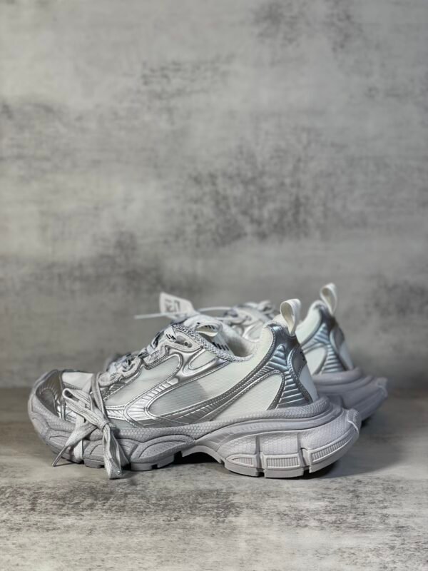Balenciaga 3XL Silver White
