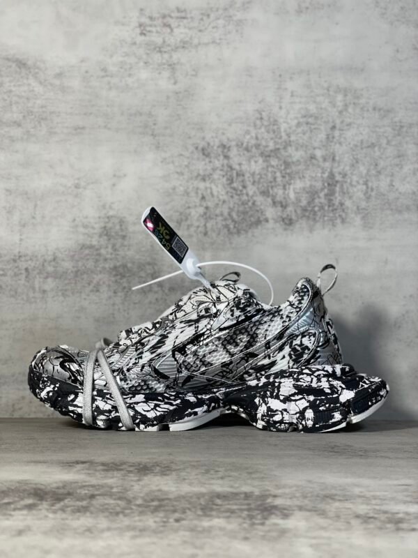 Balenciaga 3XL Destoryed