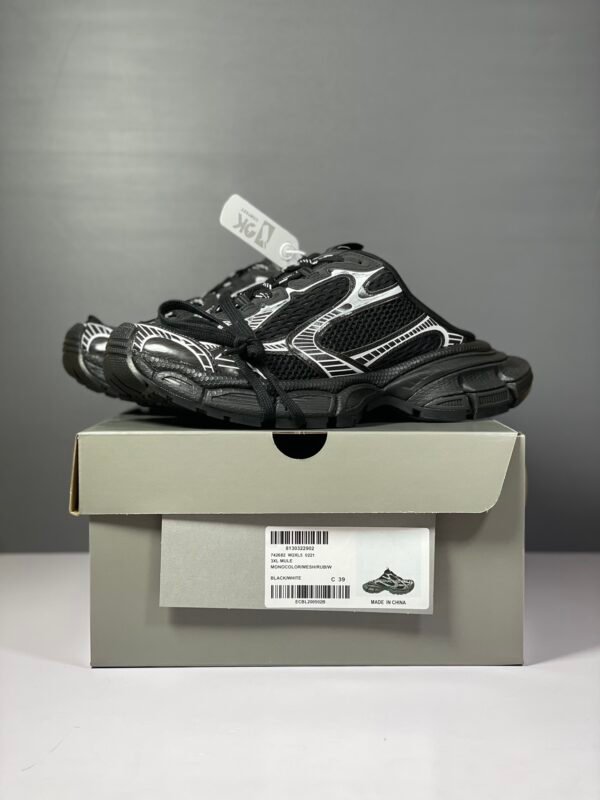 Balenciaga 3XL Slippers Black and Sliver