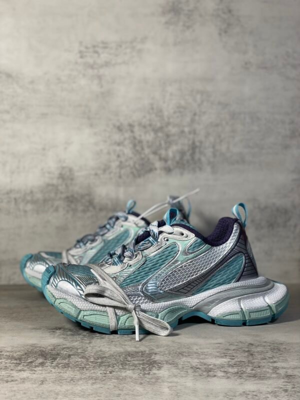 Balenciaga 3XL Light Blue