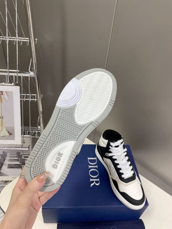 Dior  B27 High  Black and White