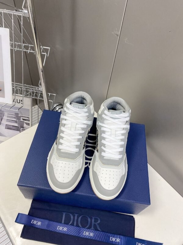 Dior B57 Grey and White