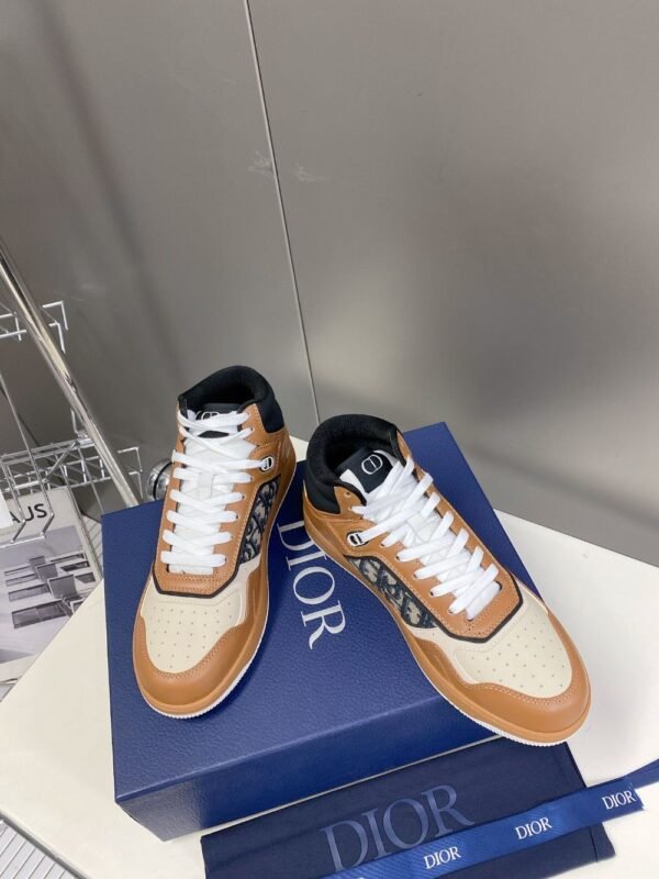 Dior  B27 Khaki and Brown