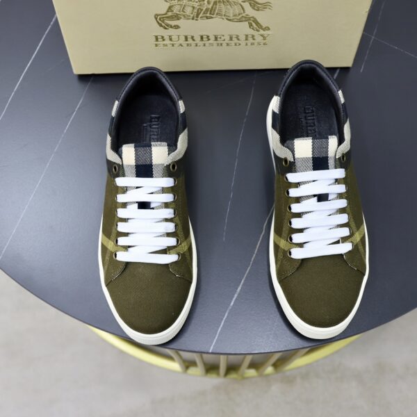 Burberry Canvas  Olive Green