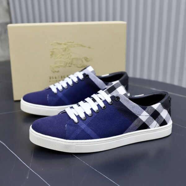 Burberry Canvas Deep Blue