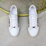 Burberry Canvas Khaki White