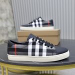 Burberry Canvas Black White