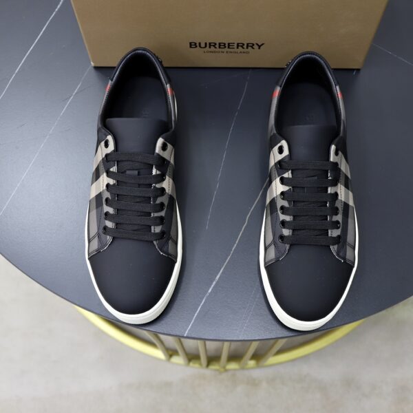 Burberry Canvas Black Khaki