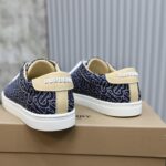 Burberry Canvas Black