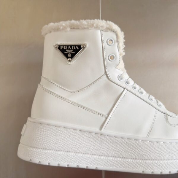 Prada Lambswool Boots HighWhite