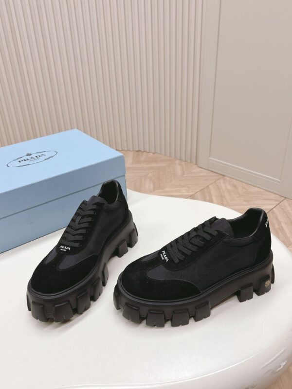 Prada Flatform Shoes Black
