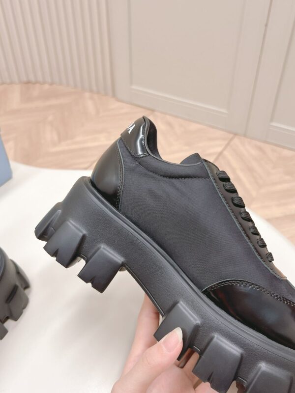 Prada Flatform Shoes Black