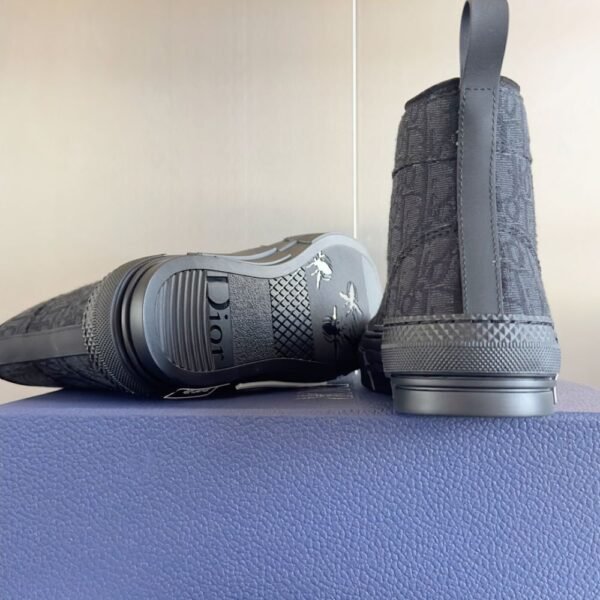Dior  B23 High Black