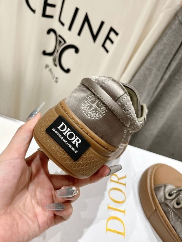 Dior Walk'n  Deep Grey