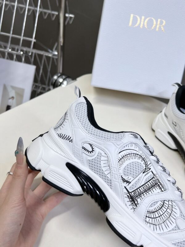 Dior Chrono White and Black