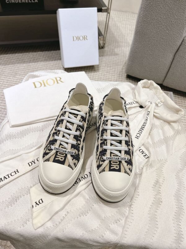 Dior Walk'n  Christian Dior Black and Khaki