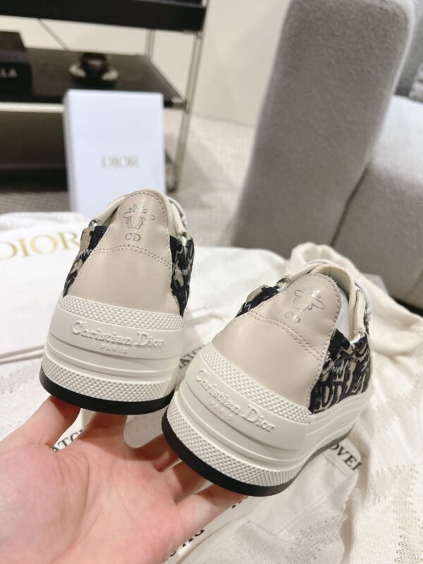 Dior Walk'n  Christian Dior Black and Khaki