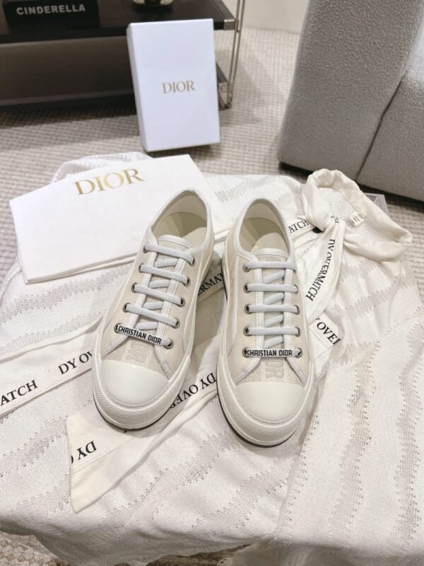 Dior Walk'n  Christian Dior White