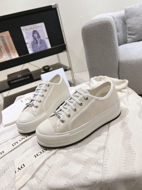 Dior Walk'n  Christian Dior White